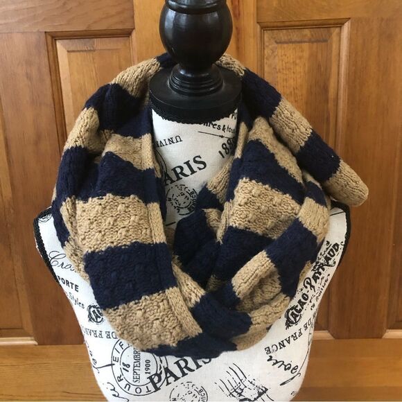 J.Crew Wool Blend Scarf - Picture 1 of 3